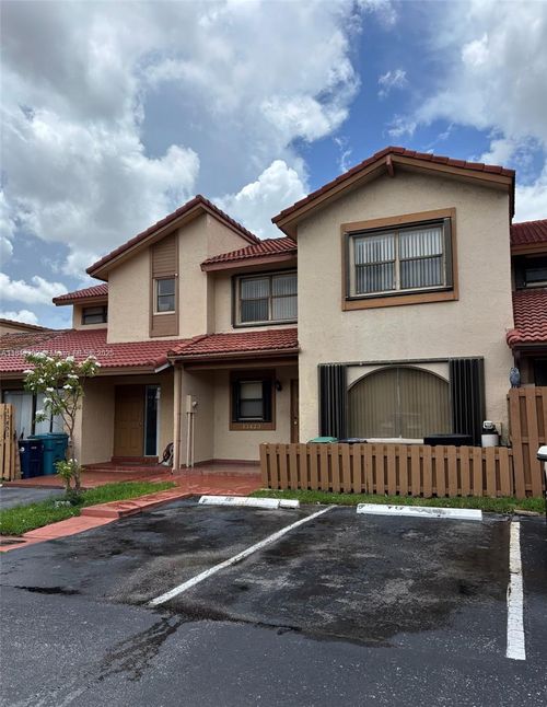 13423 Sw 14th Ter, Miami, FL, 33184-3330 | Card Image
