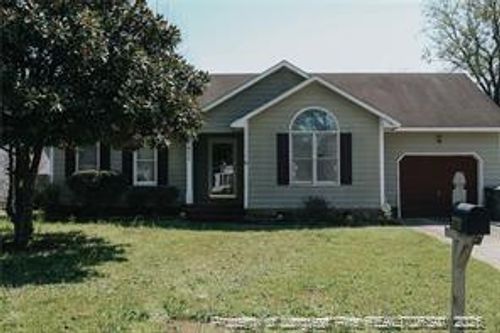 1411 Furnish Dr, Fayetteville, NC, 28304-4758 | Card Image
