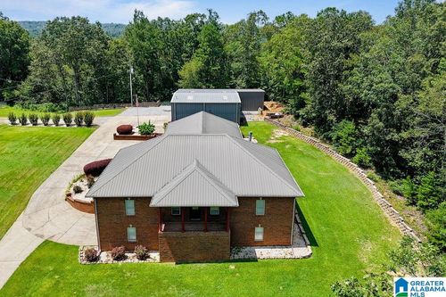 905 Greentree Dr, WEST BLOCTON, AL, 35184-4517 | Card Image