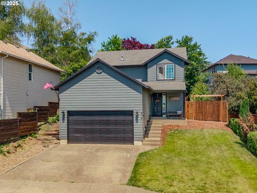816 Sw Chablis Ct, Dundee, OR, 97115-9739 | Card Image