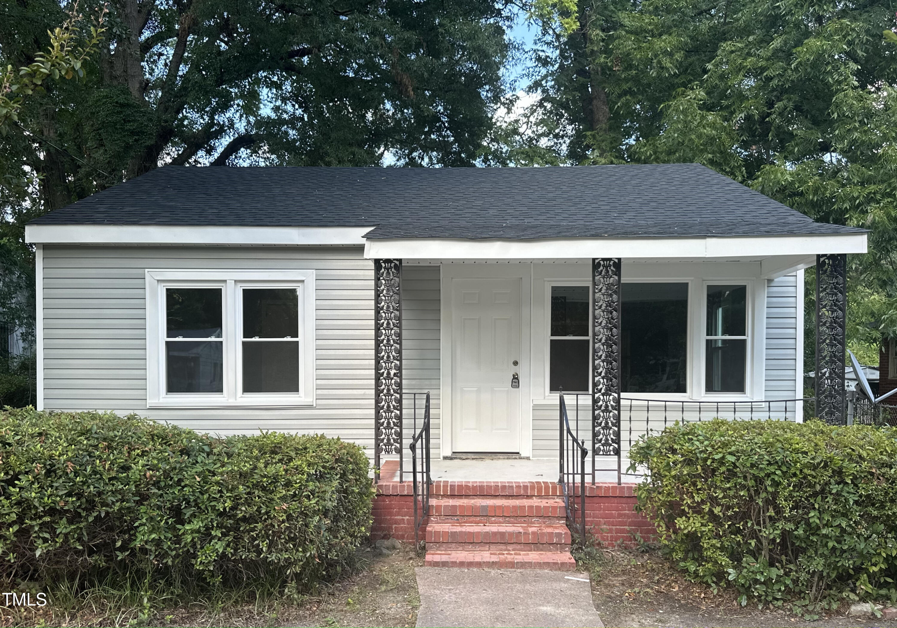Orange St, Fayetteville, NC 28301