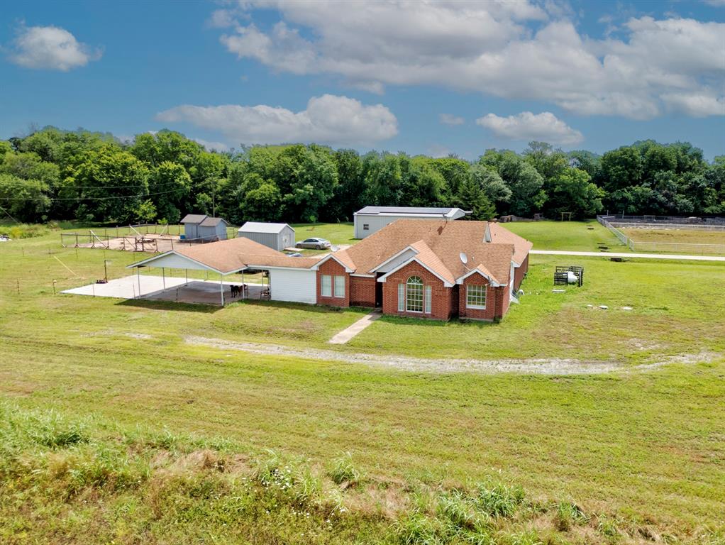 County Road 4925 , Trenton, TX 75490