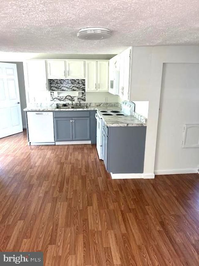 212 Pierpont St, House other with 3 bedrooms, 2 bathrooms and null parking in PETERSBURG WV | Image 19