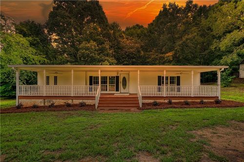 420 Long Piney Rd, Mansfield, GA, 30055-2445 | Card Image