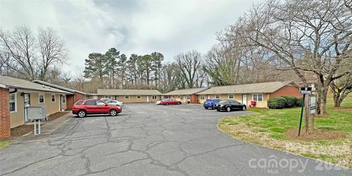 620 3rd Street Se, Hickory, NC, 28602 | Card Image