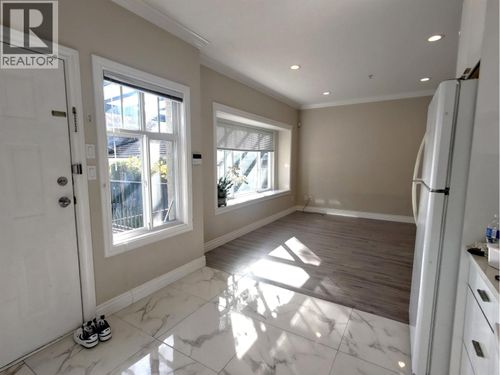 mf-8006 Cartier St, Vancouver, BC, V6P4T5 | Card Image