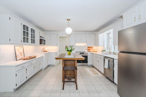 4080 Victoria Rd S, Puslinch, ON, N0B2J0 | Card Image