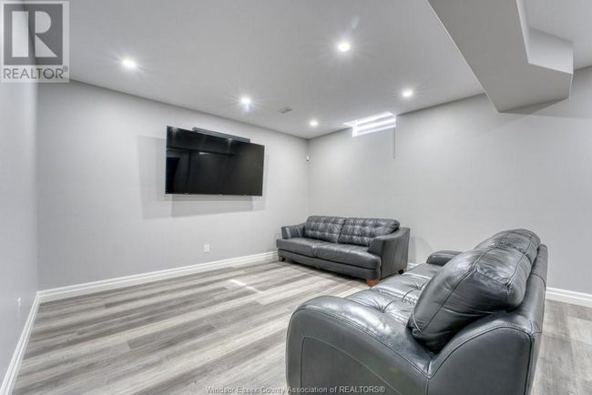 1936 Villa Canal Dr, House other with 4 bedrooms, 4 bathrooms and null parking in Ruthven ON | Image 40