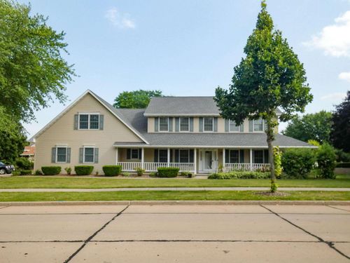 125 E Wayfarer Lane, APPLETON, WI, 54913 | Card Image