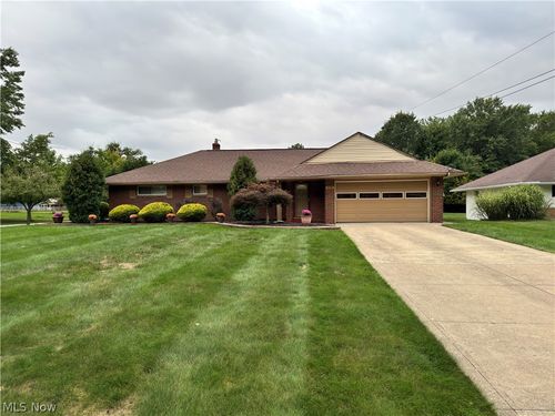 478 Karl Dr, Richmond Heights, OH, 44143-2542 | Card Image