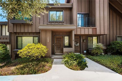 1660 Stonewood Court, San Pedro, CA, 90732 | Card Image