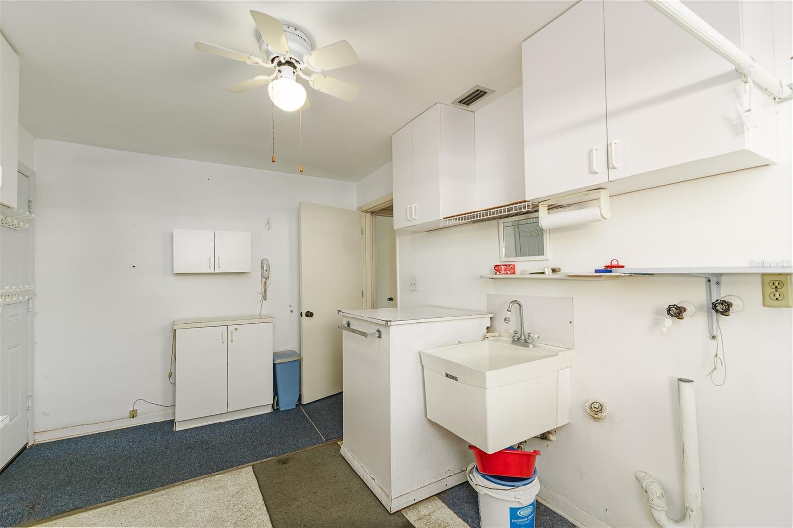 Residential in LARGO 5