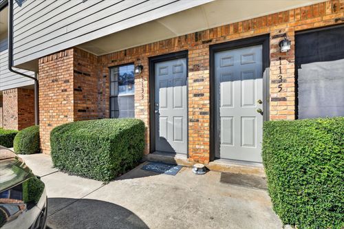 1133 Dallas Dr, Denton, TX, 76205-5109 | Card Image