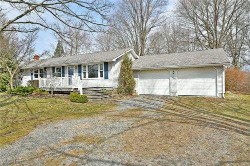 6555 Bradley Brownlee Rd Ne, Burghill, OH, 44404-9700 | Card Image