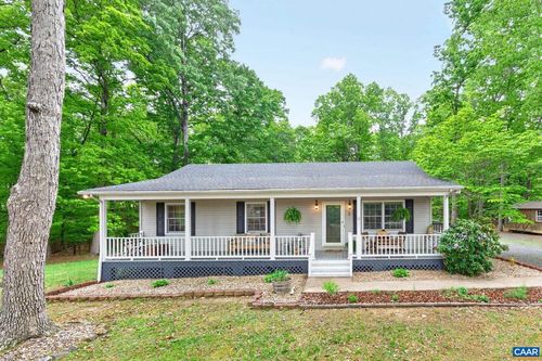 2321 Ruritan Lake Rd, SCOTTSVILLE, VA, 24590-4422 | Card Image