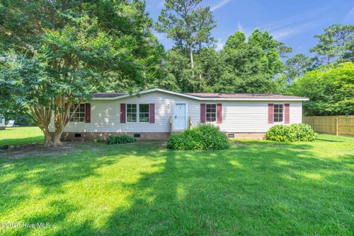 120 Bellhammon Forest Dr, Rocky Point, NC, 28457-7532 | Card Image