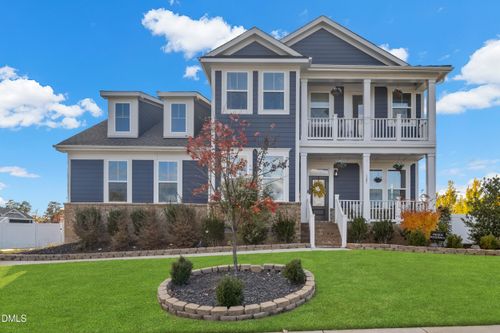 127 Bannockburn Run, Burlington, NC, 27215-8327 | Card Image