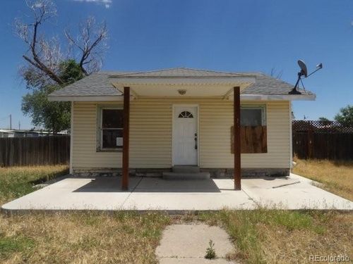 492 3rd Ave, Deer Trail, CO, 80105-5006 | Card Image