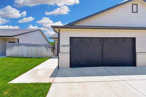 12019 W Shadow Lakes St, Wichita, KS, 67205-3900 | Card Image