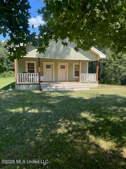7 Hall Rd, Roxie, MS, 39661-9614 | Card Image