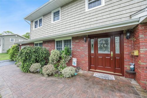 15 Glenwood Dr, Blauvelt, NY, 10913-1613 | Card Image