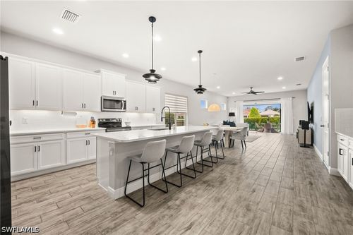 3509 Pilot Cir, NAPLES, FL, 34120-0714 | Card Image