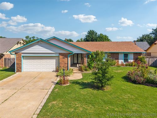 12517 E 38th St, Tulsa, OK, 74146-3216 | Card Image