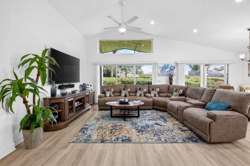 7407 Lombardy St, Boynton Beach, FL, 33472-7341 | Card Image