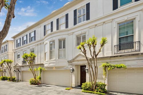 190 Oak Place Dr, Houston, TX, 77006-1788 | Card Image