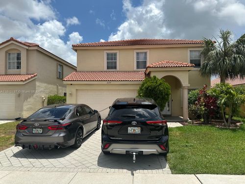 5520-3697 Miramontes Cir, Wellington, FL, 33414-8824 | Card Image