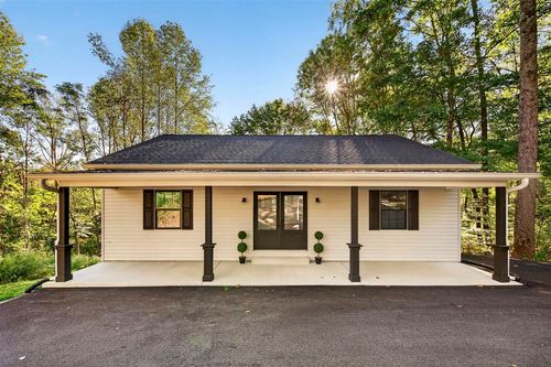 573 Smallmouth Dr, Scottsville, KY, 42164 | Card Image