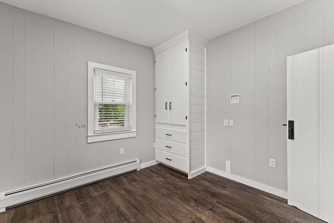 301 County Rd, House other with 1 bedrooms, 1 bathrooms and 6 parking in Marion MA | Image 14