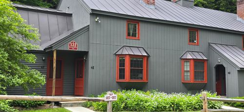 4e-122 Quechee Hollow Lane, Hartford, VT, 05059 | Card Image