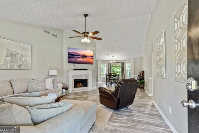 125 Meadow View Dr, House other with 3 bedrooms, 2 bathrooms and null parking in Jackson GA | Image 7