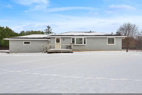 N2108 S R-1 Lane, Menominee, MI, 49858 | Card Image