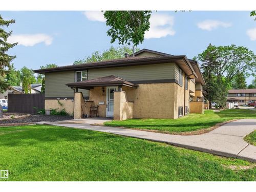 256 Woodbridge Way, Sherwood Park, AB, T8A3Y3 | Card Image