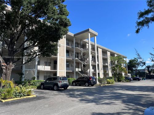 apt-130-4850 29th Ct, Lauderdale Lakes, FL, 33313-1641 | Card Image