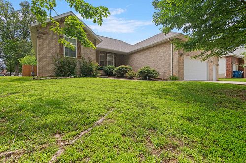 3296 N Eakins Avenue, Springfield, MO, 65803 | Card Image