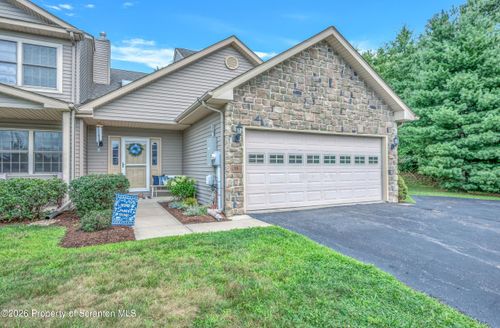 16 Fiore Ct, Duryea, PA, 18642-7008 | Card Image