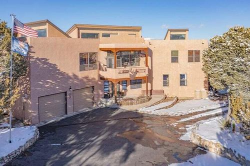 27 Paseo De Paz, Tijeras, NM, 87059-7456 | Card Image