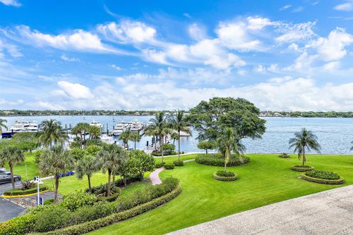 apt-511-136 Lakeshore Dr, North Palm Beach, FL, 33408-3634 | Card Image