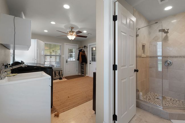 10292 Us Highway 190 W, Home with 4 bedrooms, 3 bathrooms and null parking in Lometa TX | Image 17