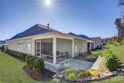 14619 Crosswater Ln, Charlotte, NC, 28278-8241 | Card Image