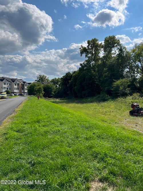 12 Admirals Walk Dr, Cohoes, NY, 12047 | Card Image