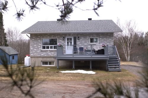 2751 Highway 17 E, Corbeil, ON, P0H1K0 | Card Image