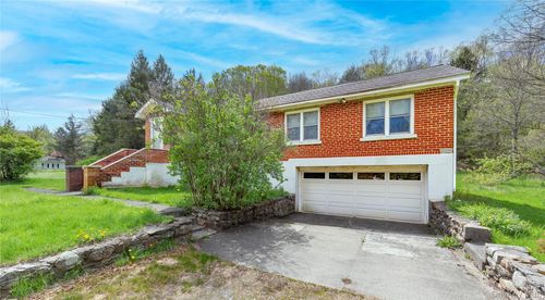 113 Dog Tail Corners Rd, Wingdale, NY, 12594-1257 | Card Image
