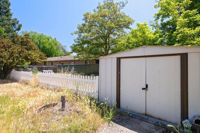 Backyard | Image 11