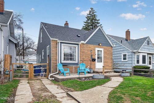 4443 Fairview Drive, Toledo, OH, 43612 | Card Image