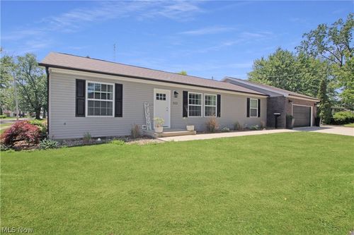 322 Wilson Avenue, Port Clinton, OH, 43452 | Card Image