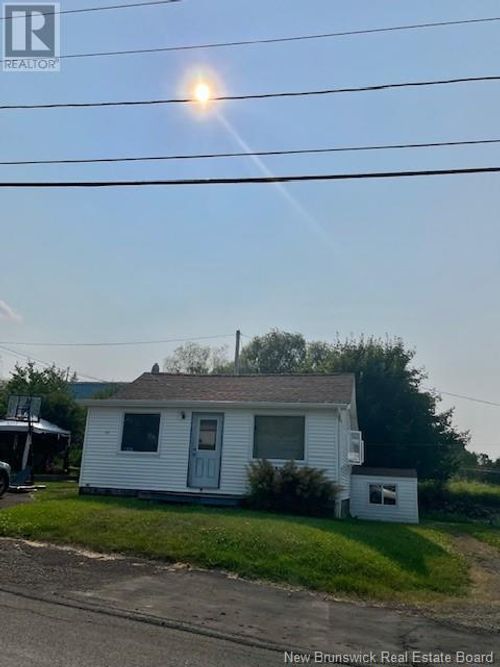 124 Bearse St, Dalhousie, NB, E8C1E5 | Card Image